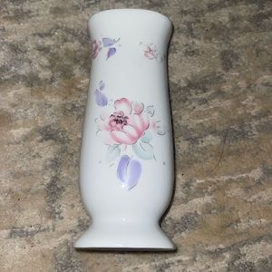 Flower vase